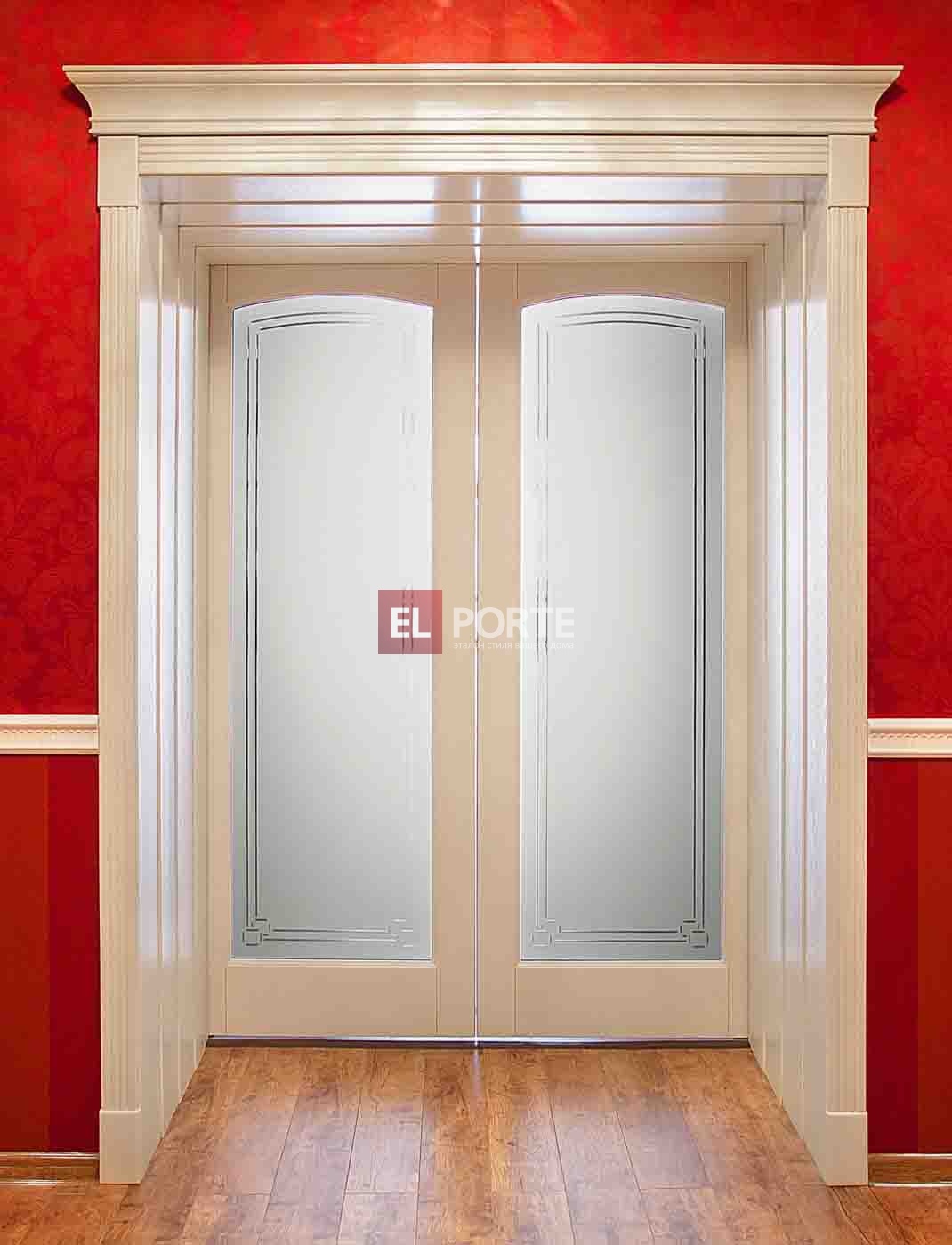 Дверь с матовым стеклом и прозрачной гравировкой, массив клен